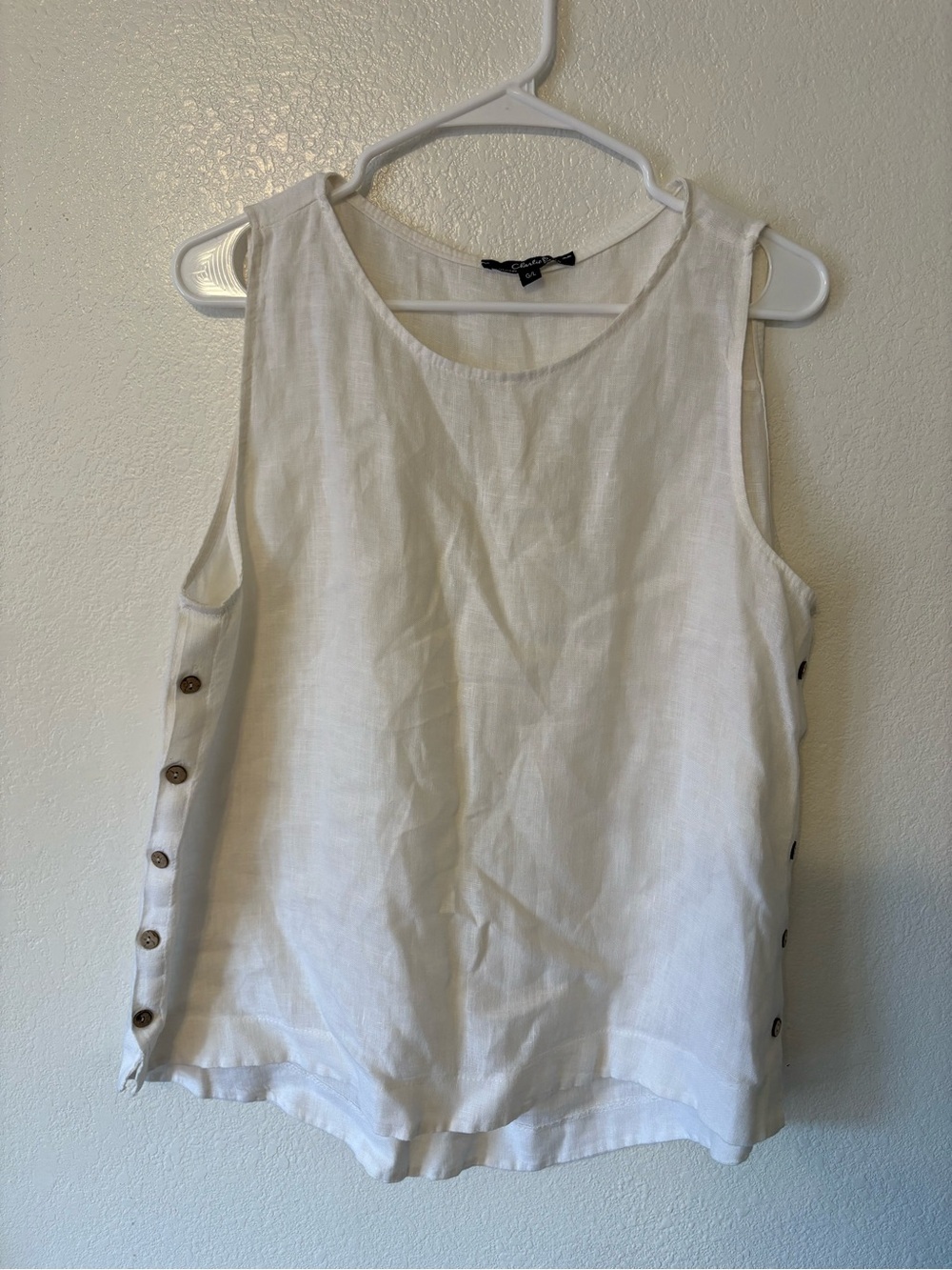 Charlie B Sleeveless Linen Top With Side Buttons - White - Picture 3 of 7